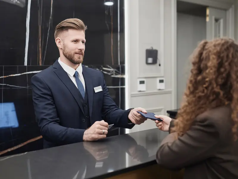 Concierge 5-star hotel