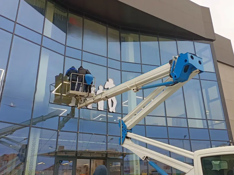 Experienced Window Cleaner Amsterdam