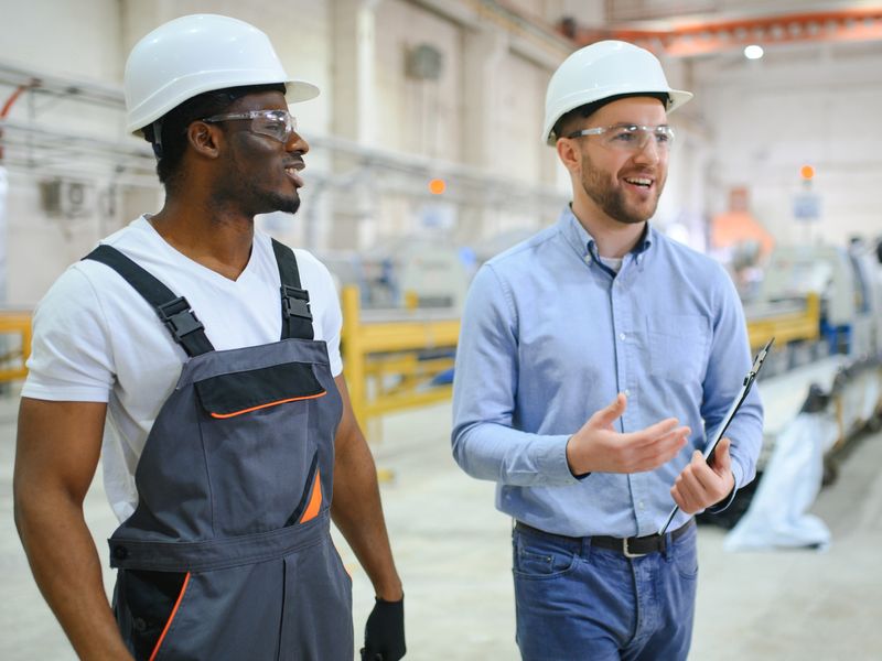 Assembly Worker Etten-Lear